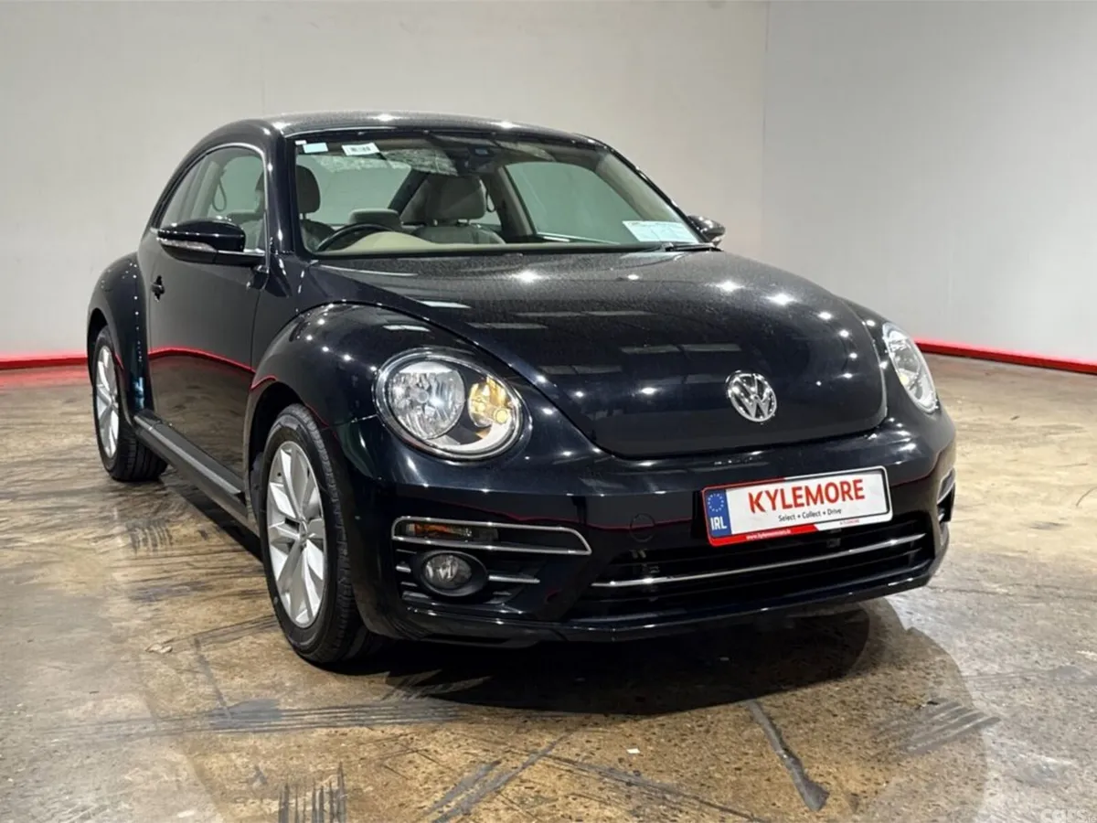 Volkswagen Beetle Hatchback, Petrol, 2017, Black