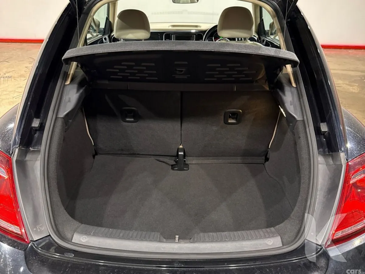 Volkswagen Beetle Hatchback, Petrol, 2017, Black