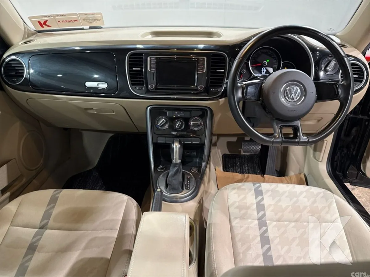Volkswagen Beetle Hatchback, Petrol, 2017, Black