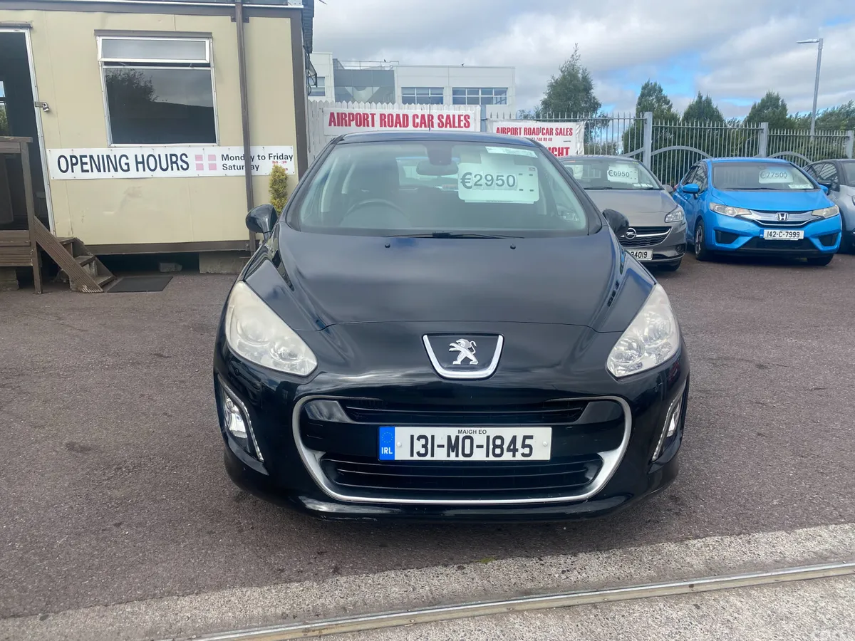 Peugeot 308 Hatchback, Diesel, 2013, Black