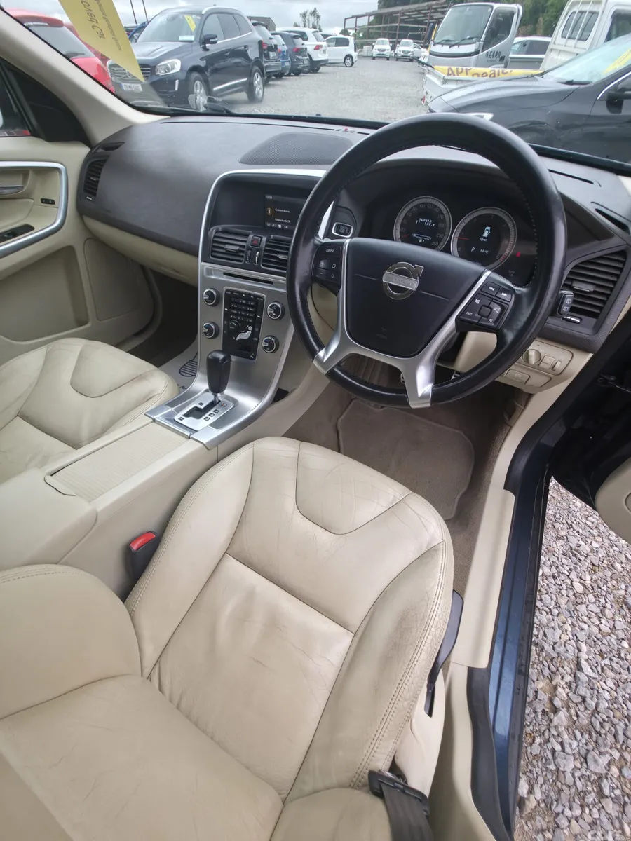 Volvo XC60 SUV, Diesel, 2011, Blue