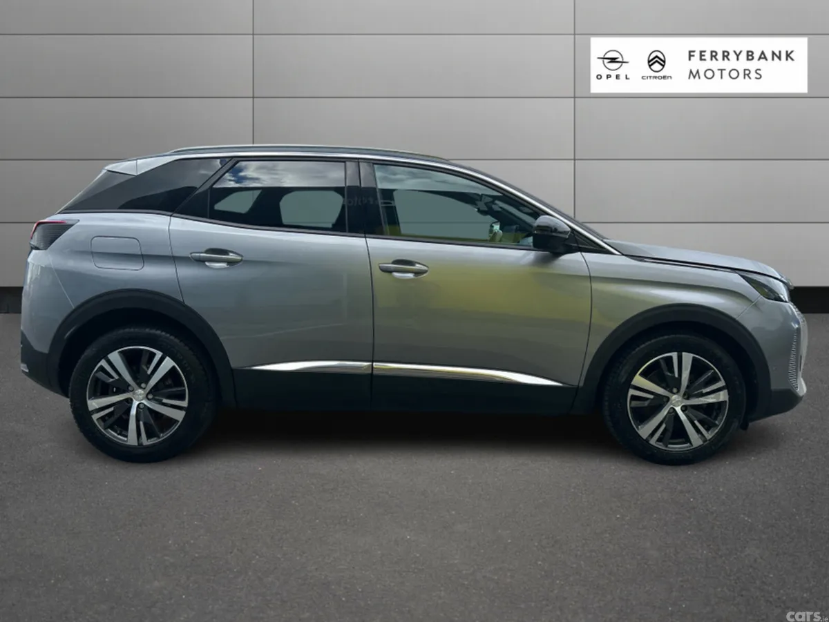 Peugeot 3008 MPV, Diesel, 2023, Grey