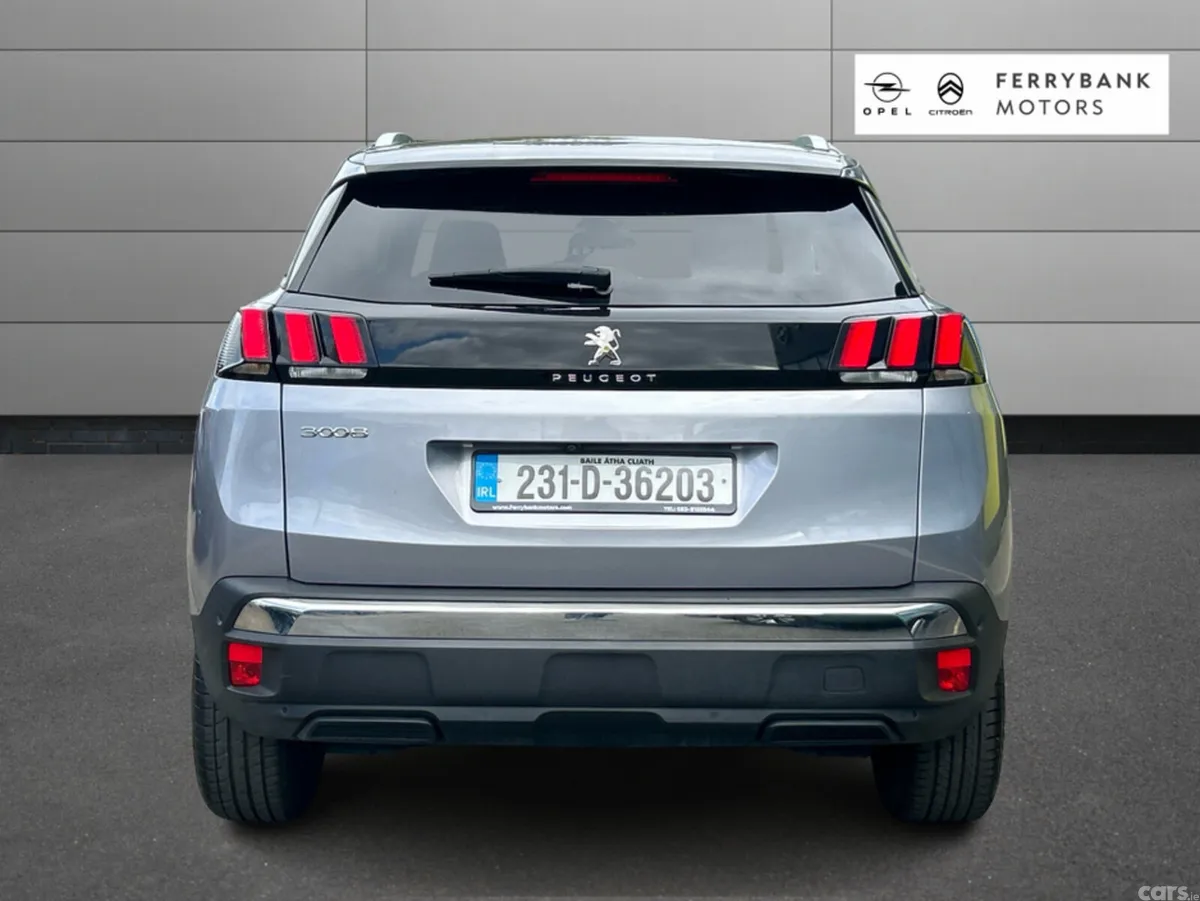 Peugeot 3008 MPV, Diesel, 2023, Grey