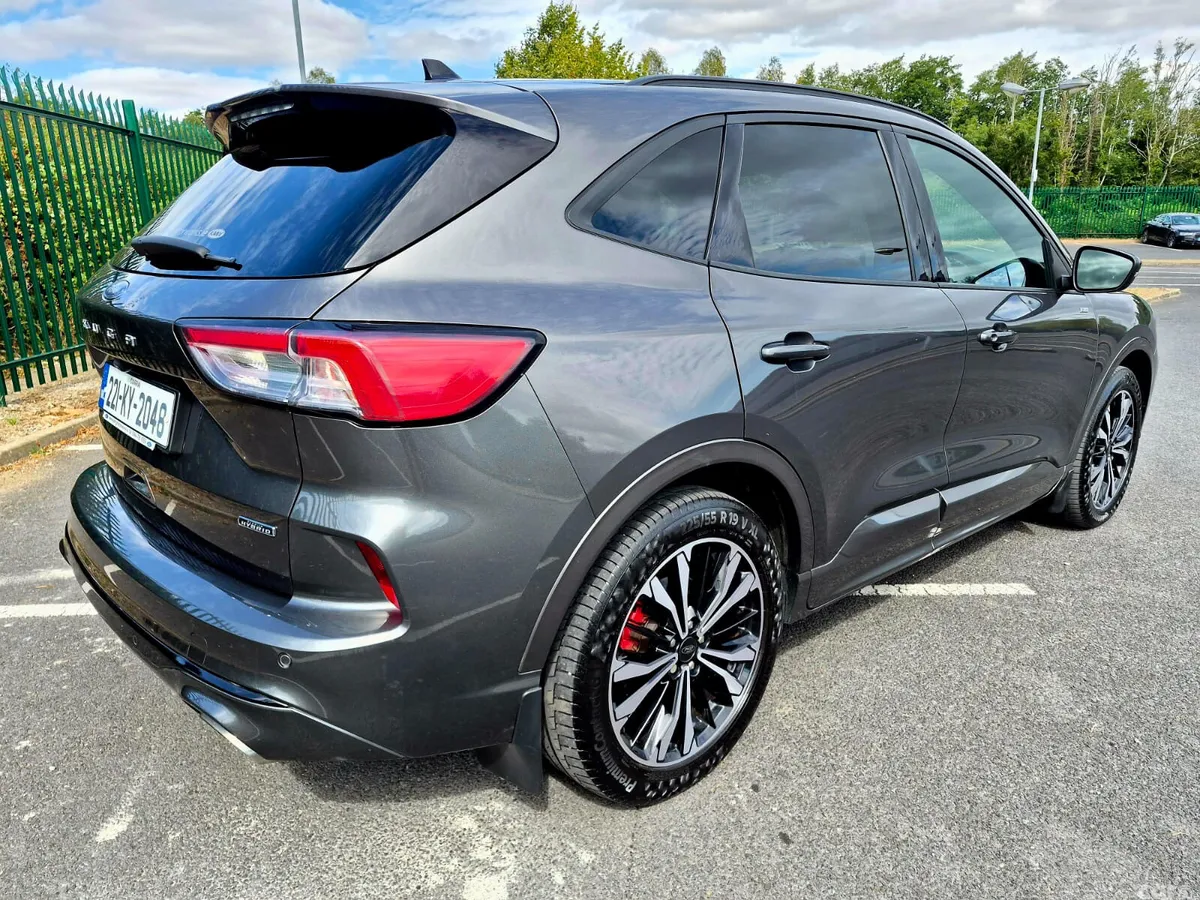 Ford Kuga SUV, Petrol Plug-in Hybrid, 2022, Grey