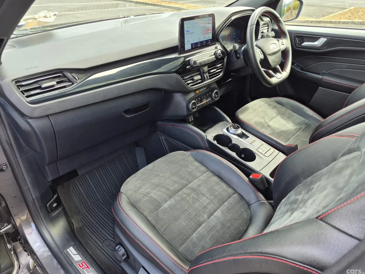 Ford Kuga SUV, Petrol Plug-in Hybrid, 2022, Grey