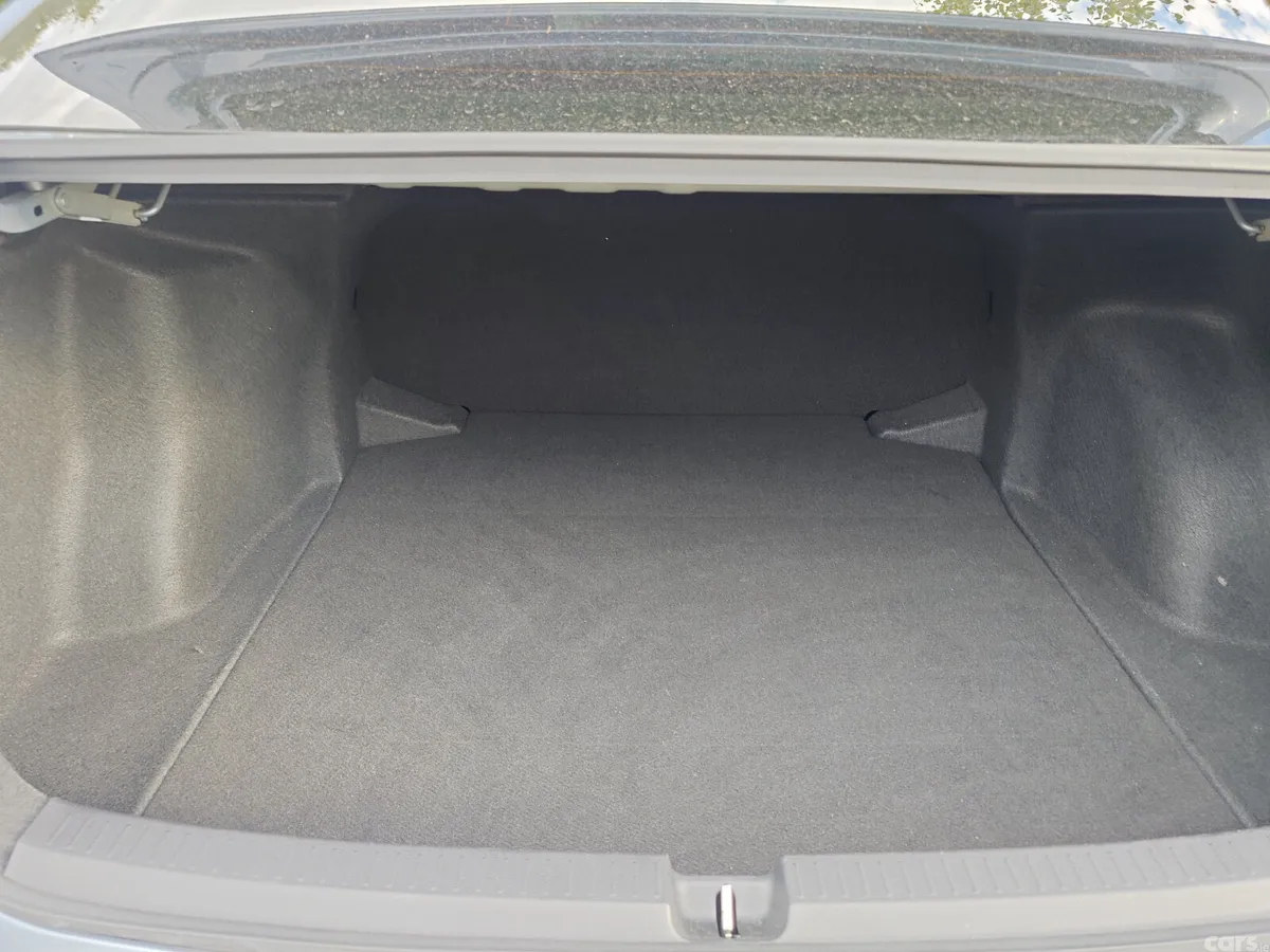 Toyota Corolla Saloon, Petrol Hybrid, 2020, Grey