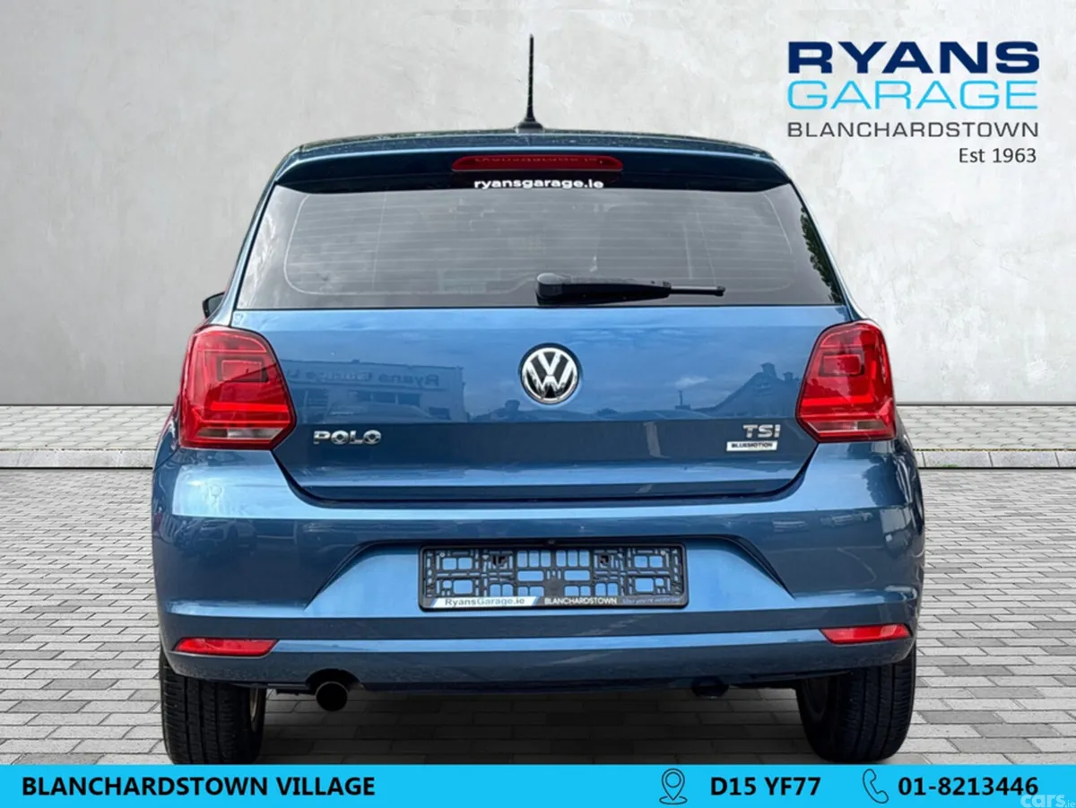 Volkswagen Polo Hatchback, Petrol, 2017, Blue