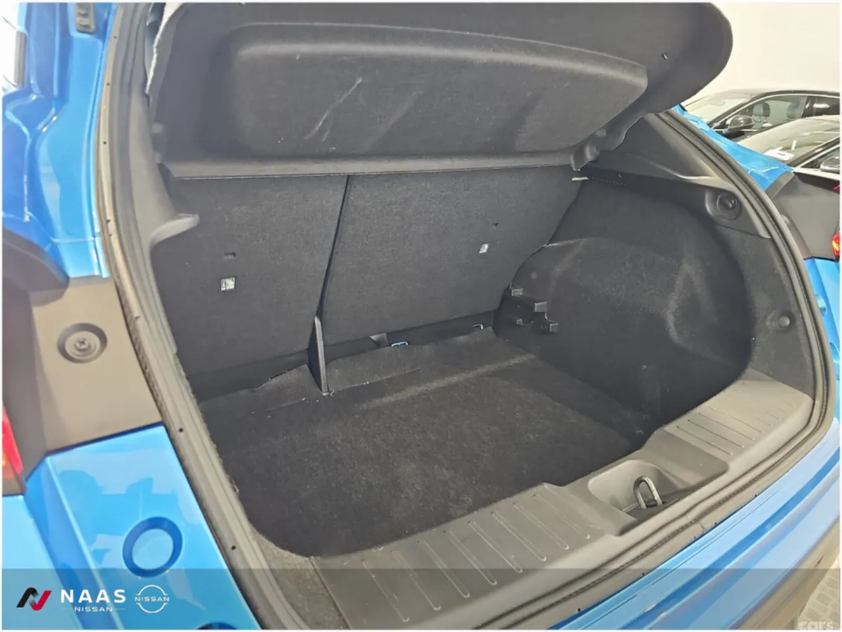 Nissan Juke MPV, Petrol, 2020, Blue