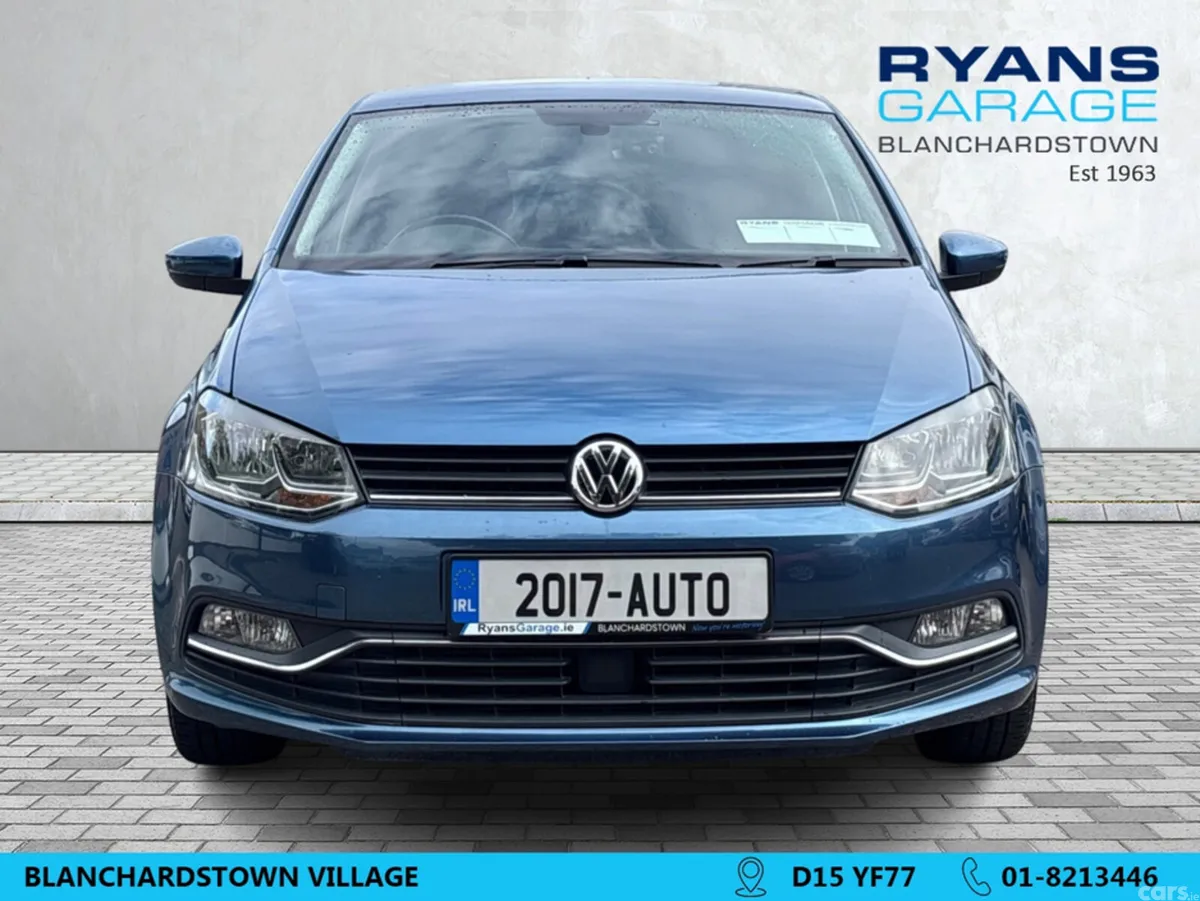 Volkswagen Polo Hatchback, Petrol, 2017, Blue