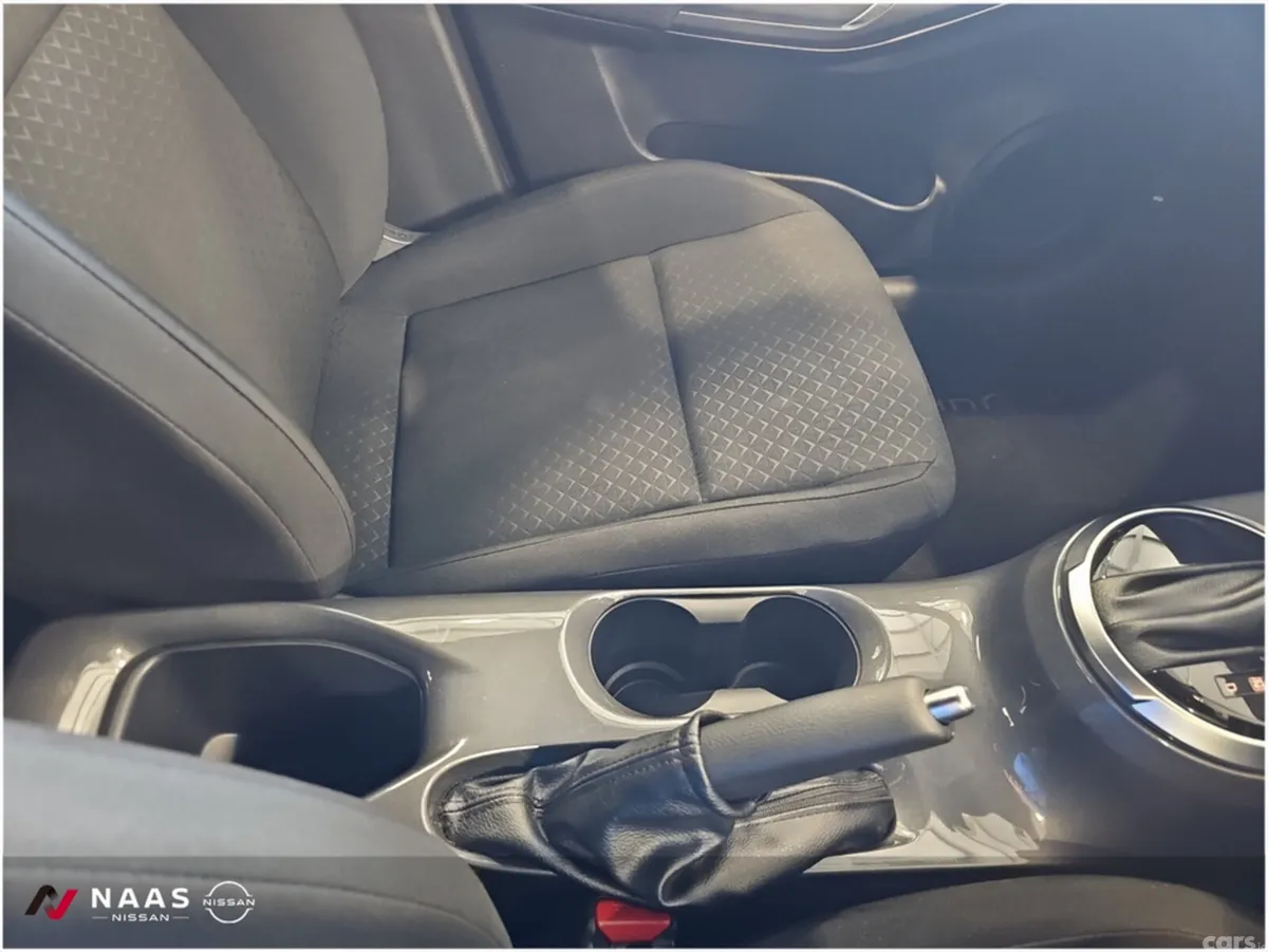 Nissan Juke MPV, Petrol, 2020, Blue