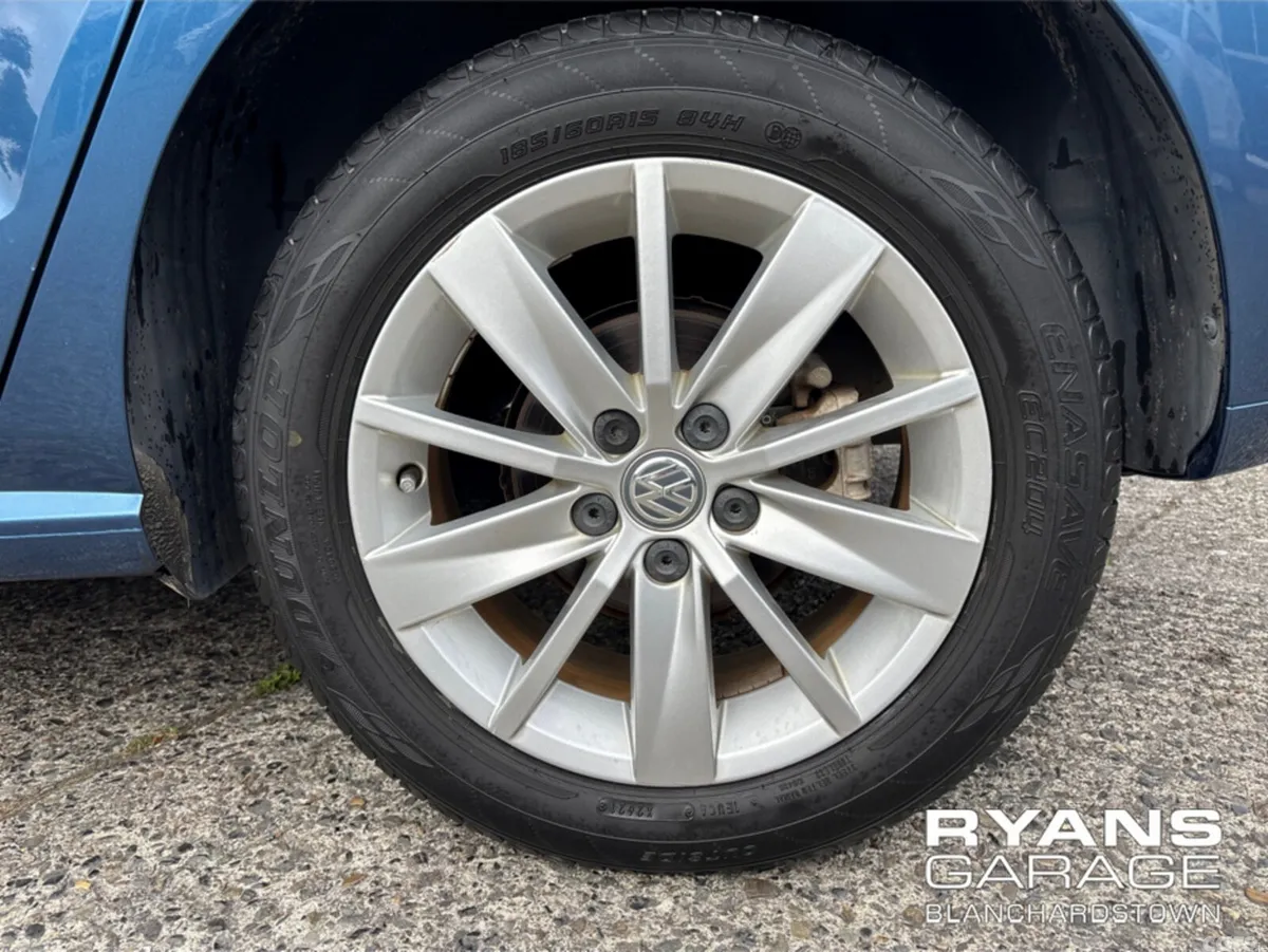 Volkswagen Polo Hatchback, Petrol, 2017, Blue