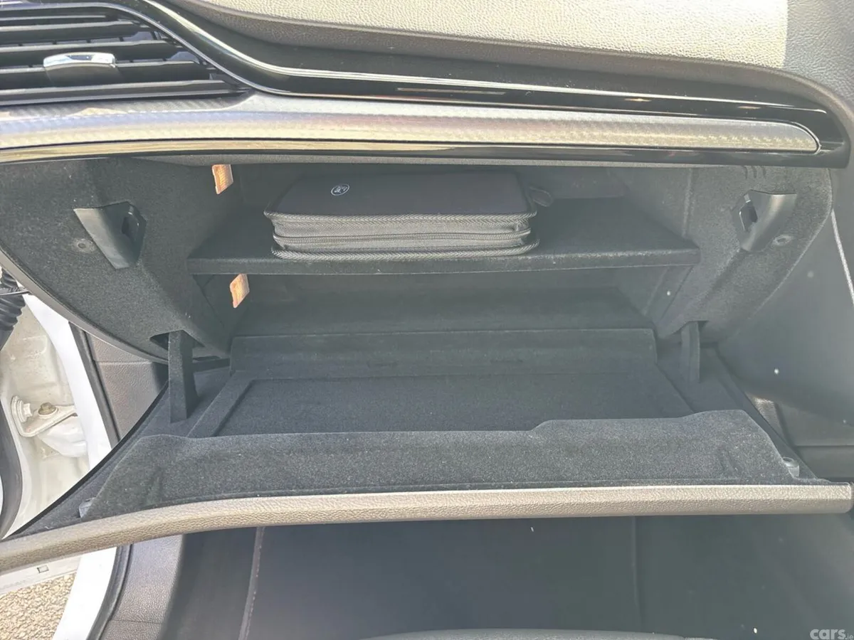 Ford Mondeo Hatchback, Diesel, 2019, White