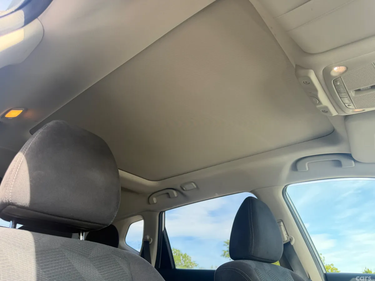 Nissan X-Trail SUV, Diesel, 2015, Silver