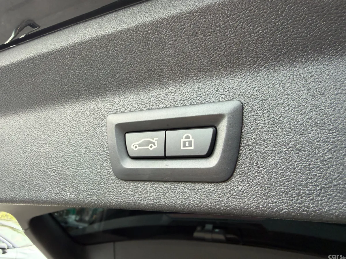 BMW X3 SUV, Petrol Plug-in Hybrid, 2022, Black