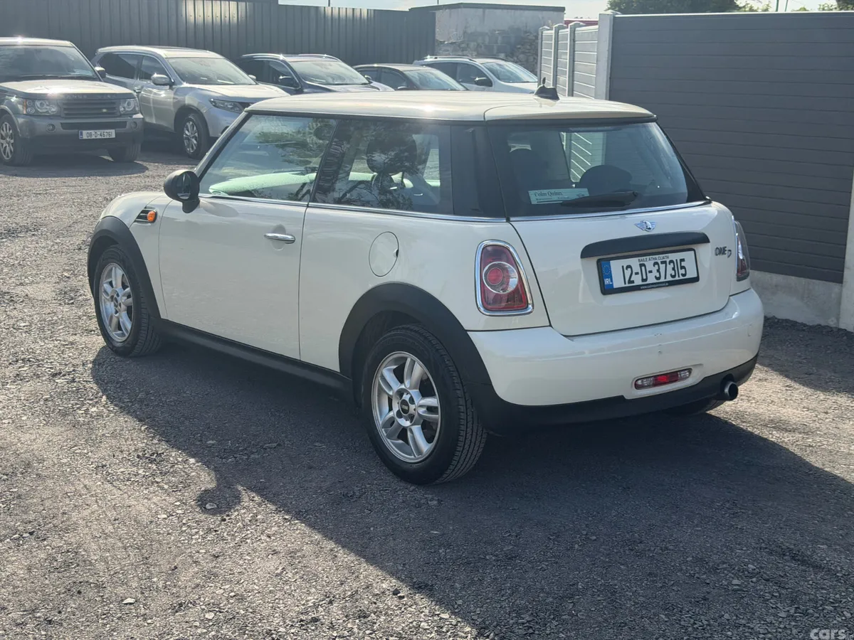 Mini One Hatchback, Diesel, 2012, White