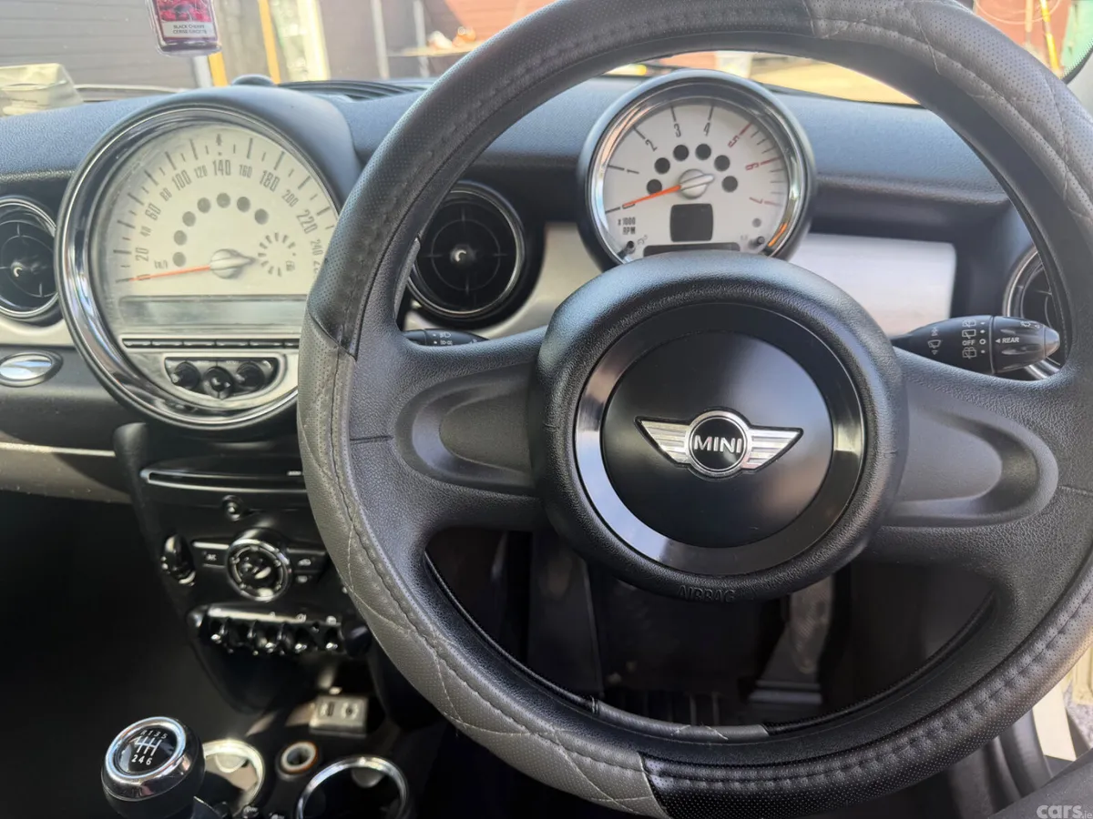 Mini One Hatchback, Diesel, 2012, White