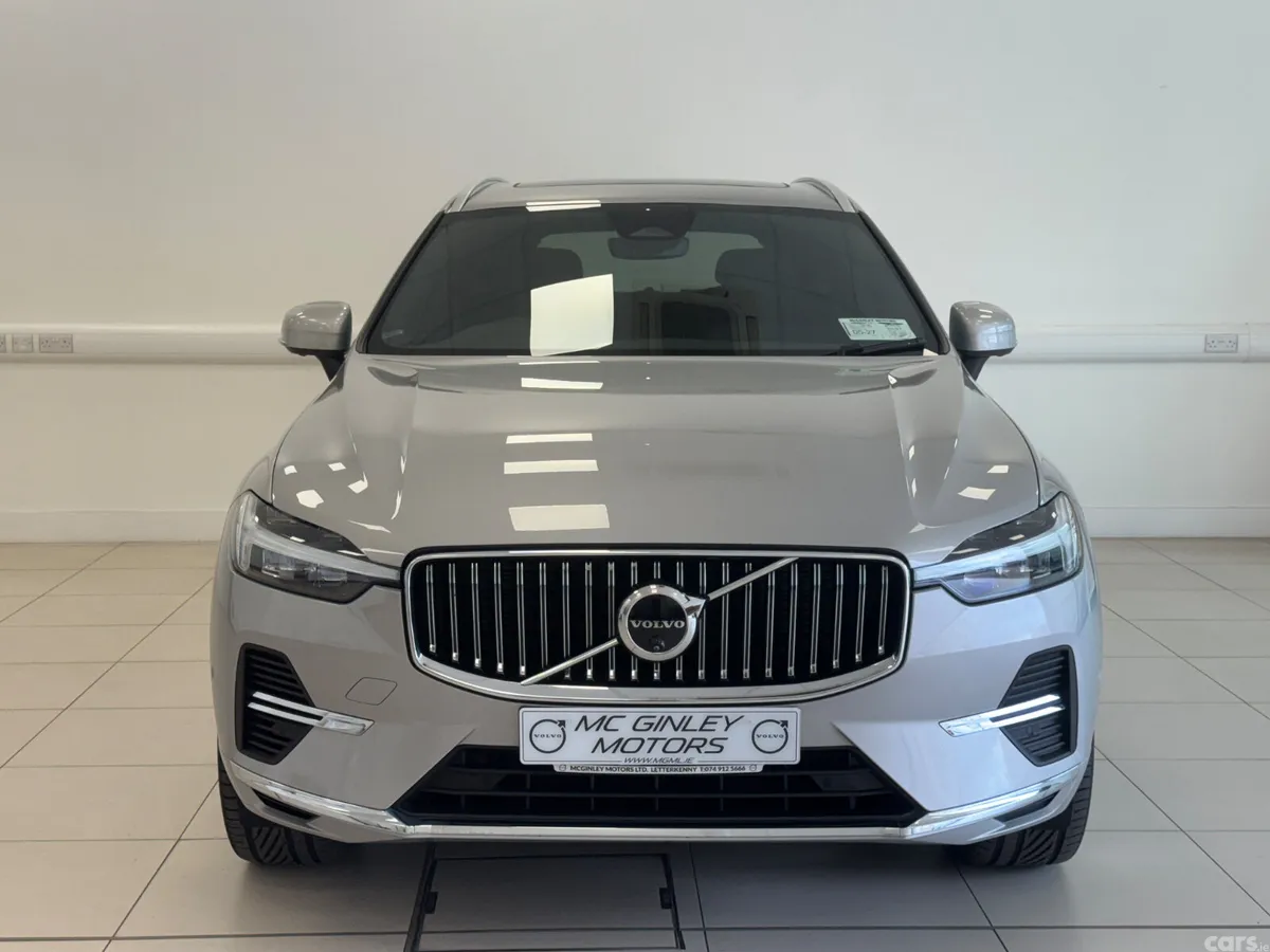 Volvo XC60 SUV, Petrol Plug-in Hybrid, 2025, Grey