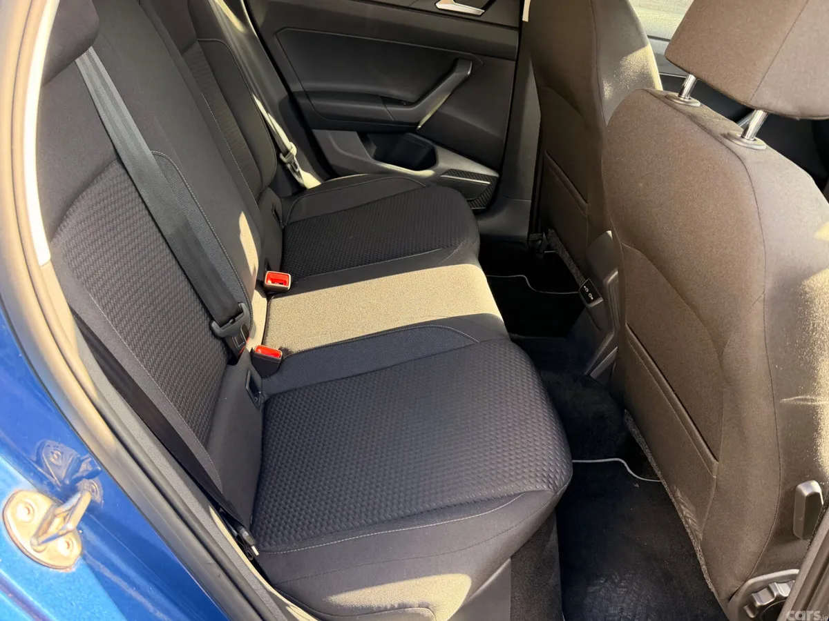 Volkswagen Polo Hatchback, Petrol, 2021, Blue