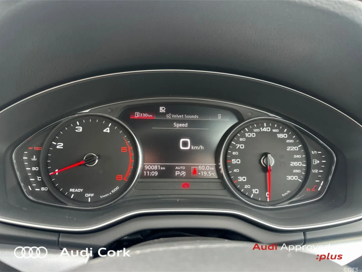 Audi Q5 SUV, Diesel, 2023, Grey