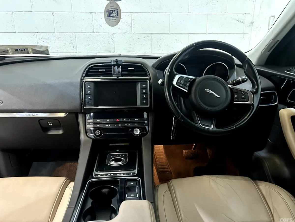 Jaguar F-Pace SUV, Diesel, 2017, Grey