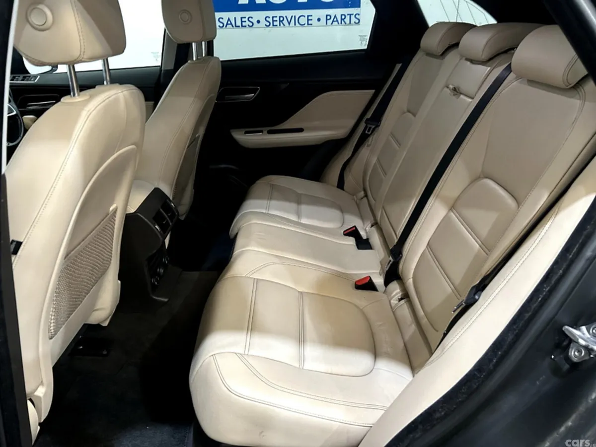 Jaguar F-Pace SUV, Diesel, 2017, Grey