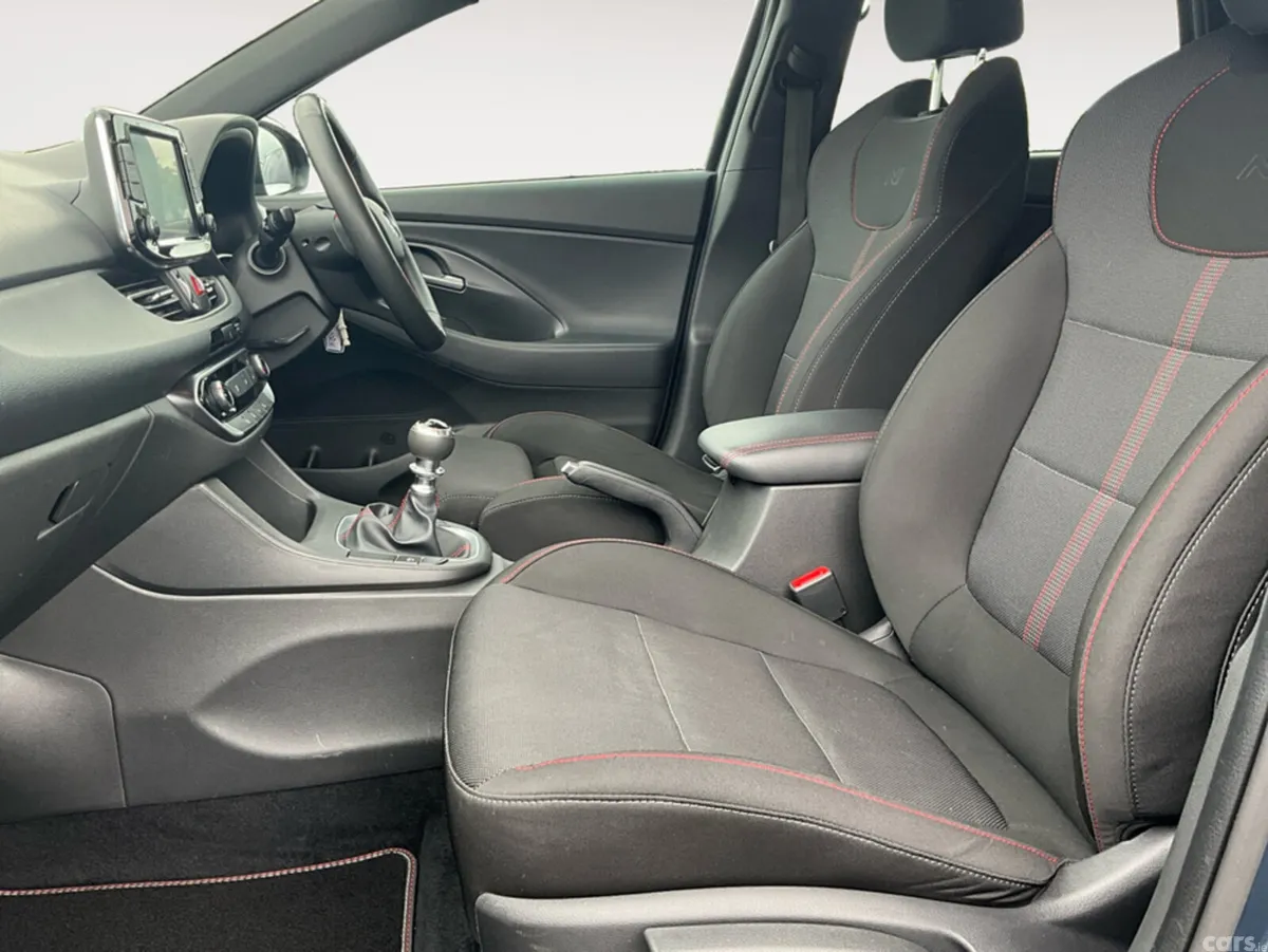 Hyundai i30 Hatchback, Petrol, 2024, Blue