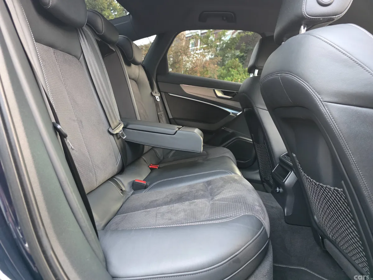 Audi A6 Saloon, Diesel, 2018, Blue