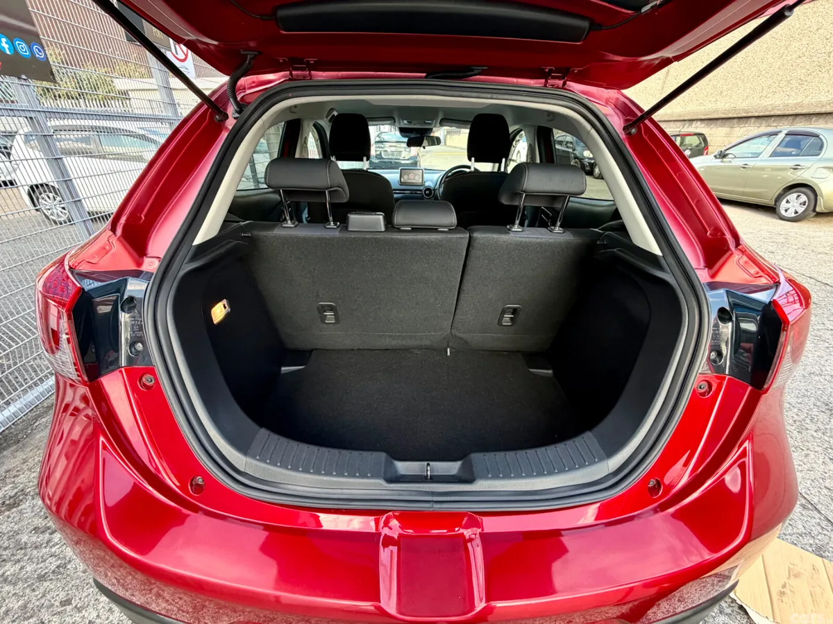 Mazda Demio Hatchback, Petrol, 2016, Red