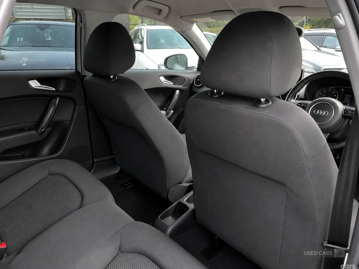 Audi A1 , Petrol, 2015, White