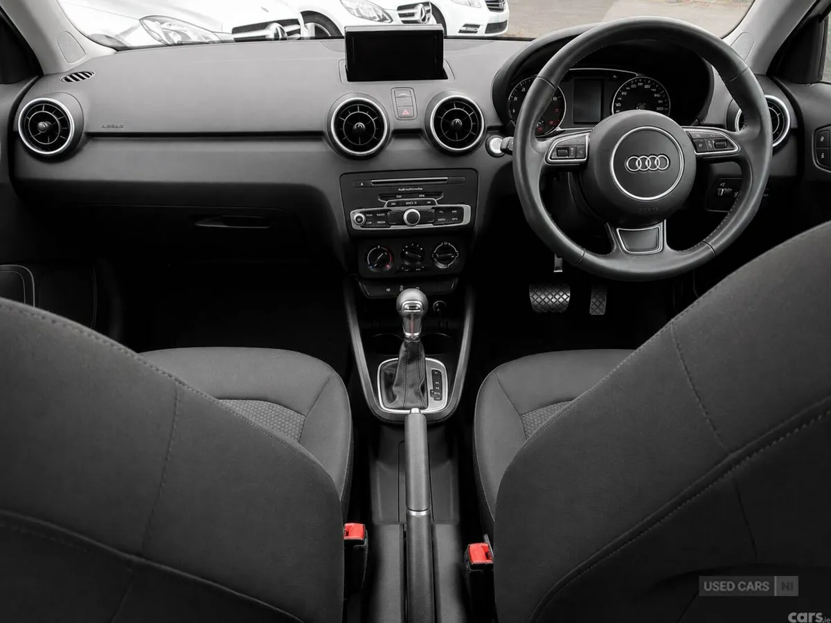 Audi A1 , Petrol, 2015, White