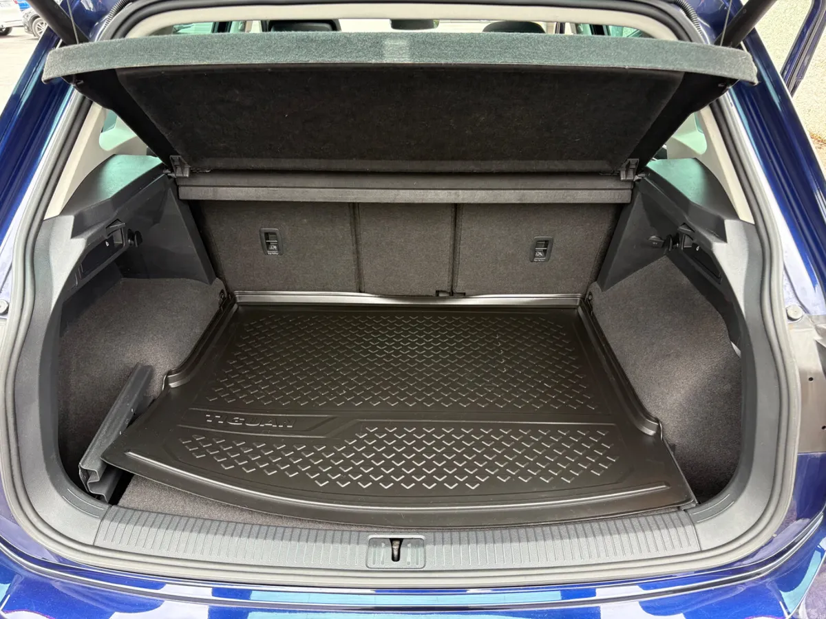 Volkswagen Tiguan SUV, Diesel, 2017, Blue