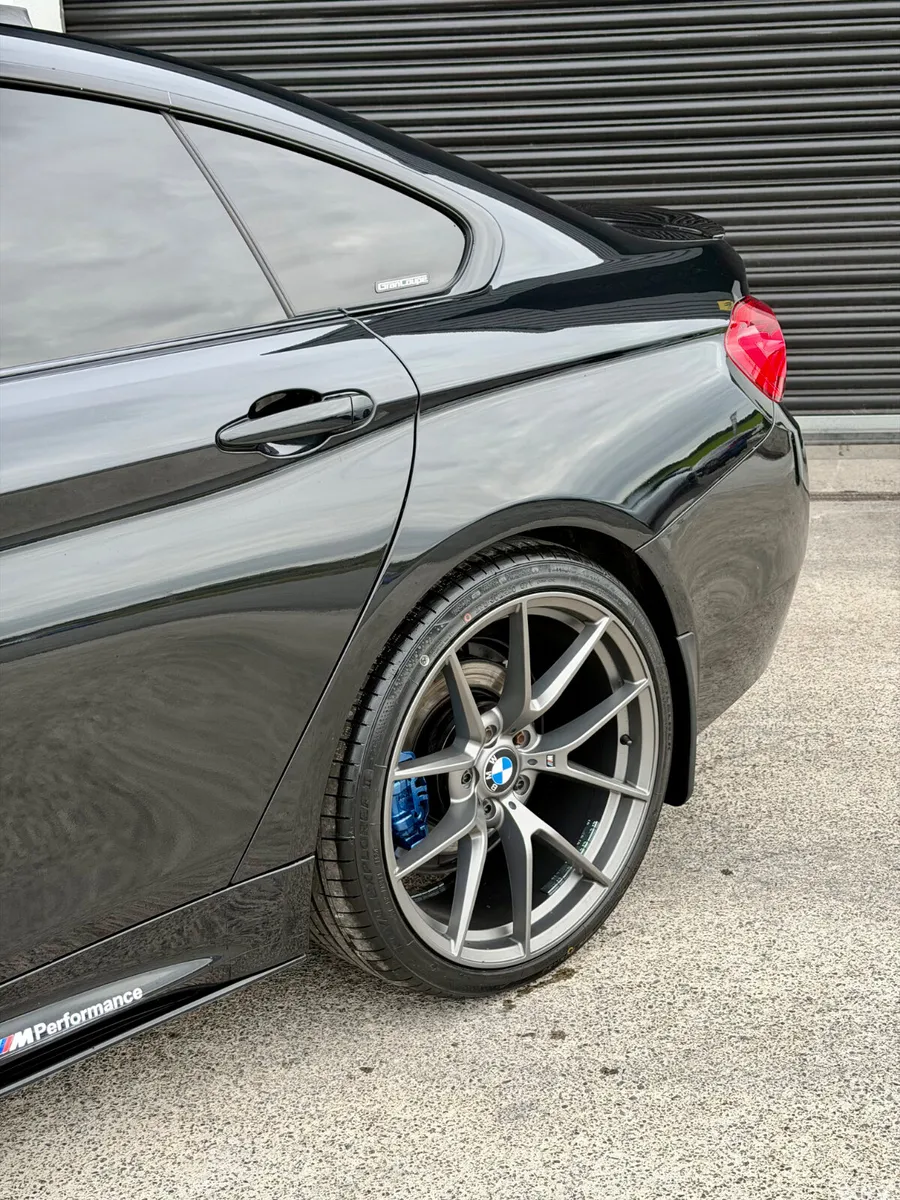 BMW 4-Series Coupe, Diesel, 2017, Black
