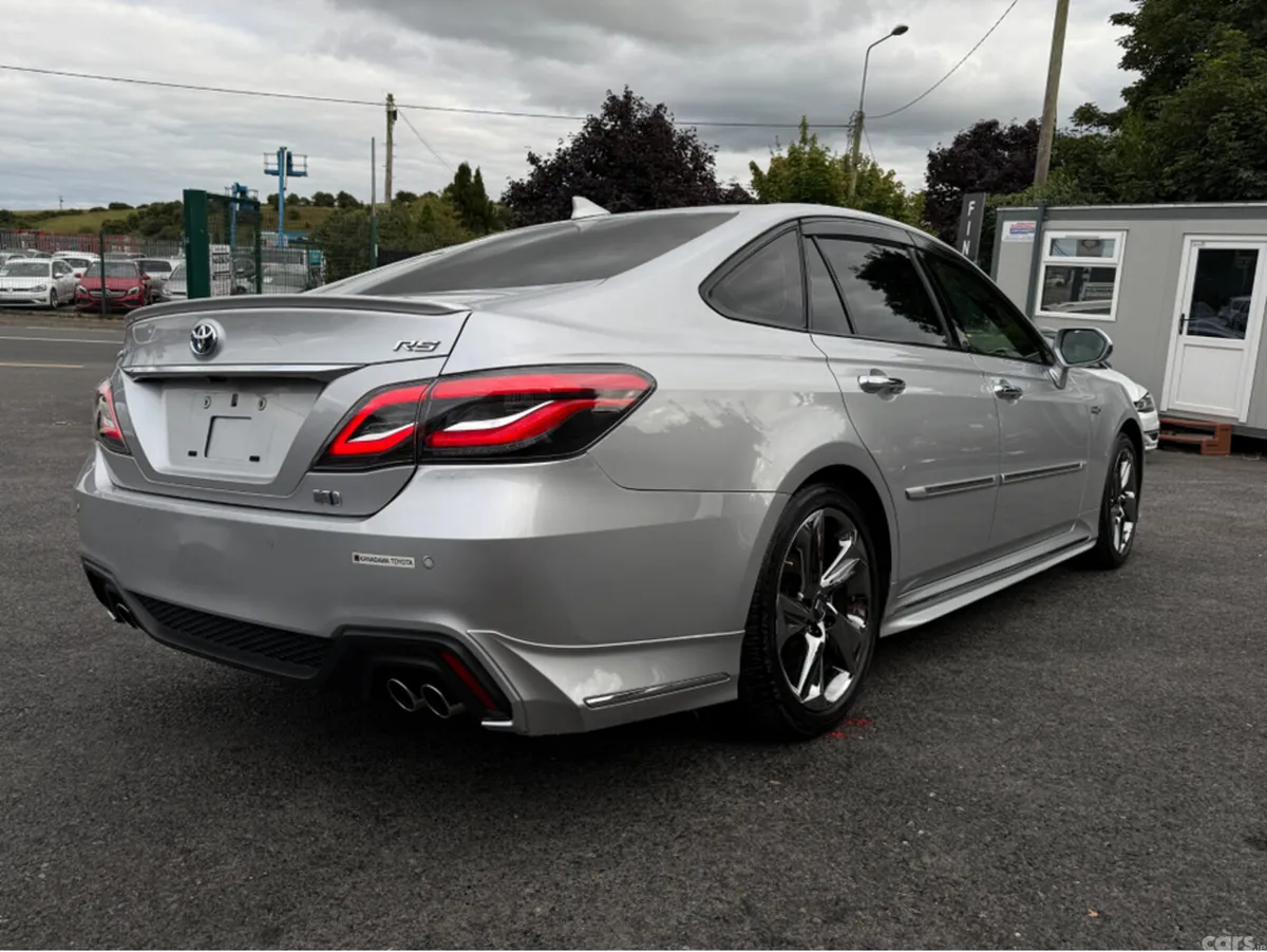 Toyota Crown Saloon, Petrol, 2018, Silver
