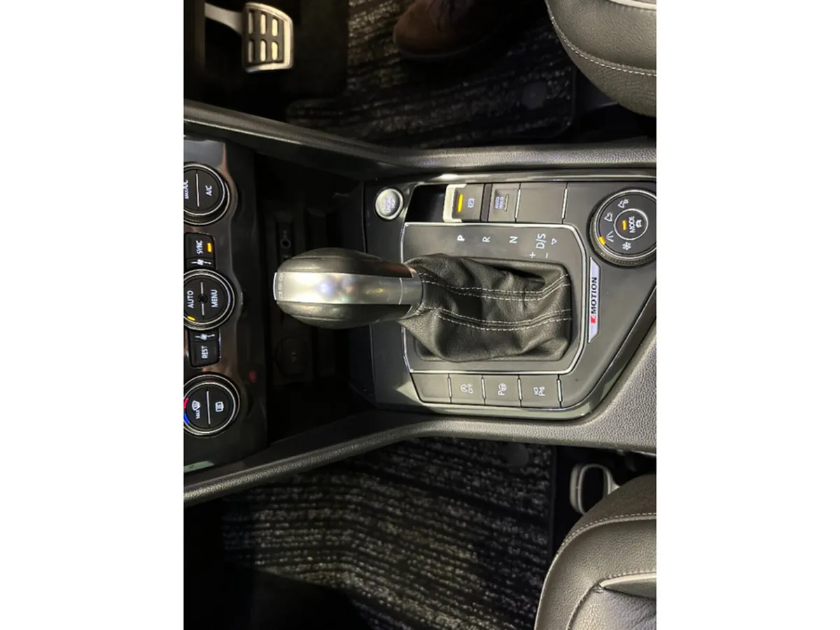 Volkswagen Tiguan SUV, Diesel, 2018, White
