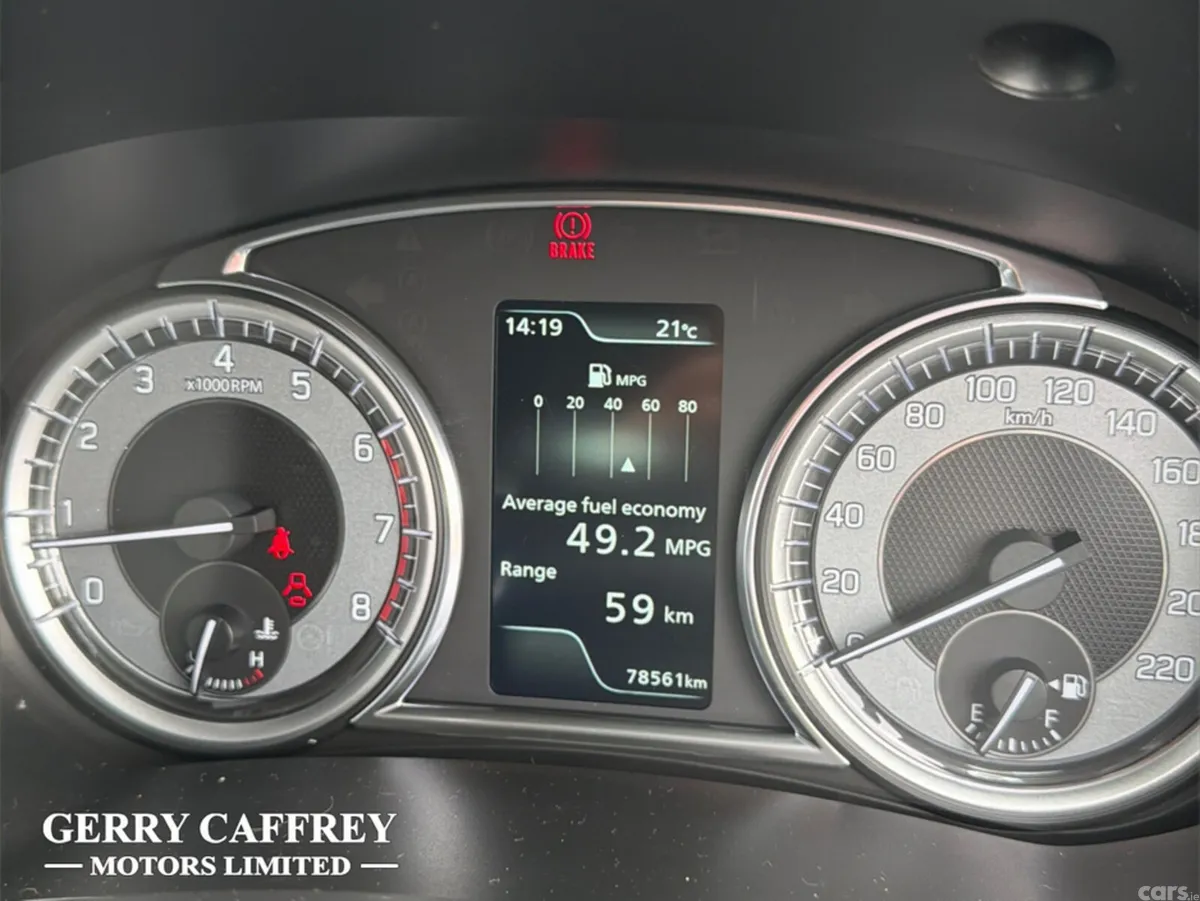 Suzuki Vitara SUV, Petrol Hybrid, 2023, Red