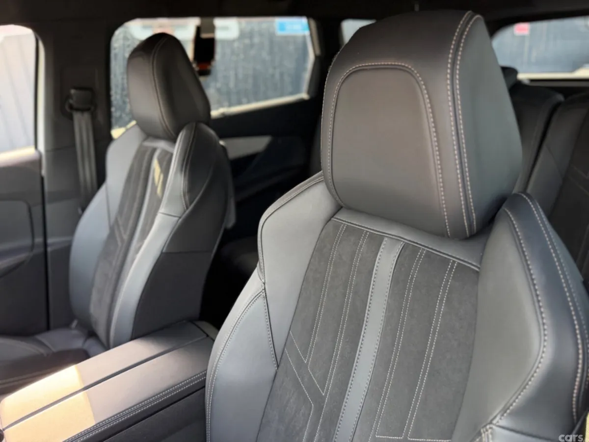 Peugeot 5008 SUV, Diesel, 2021, White