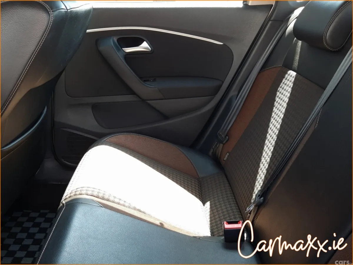 Volkswagen Polo Hatchback, Petrol, 2017, Beige