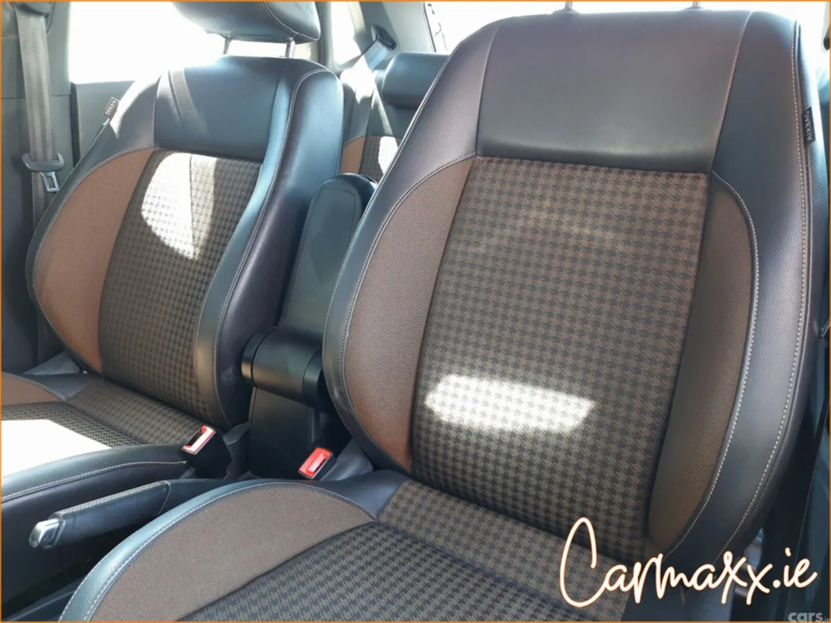 Volkswagen Polo Hatchback, Petrol, 2017, Beige