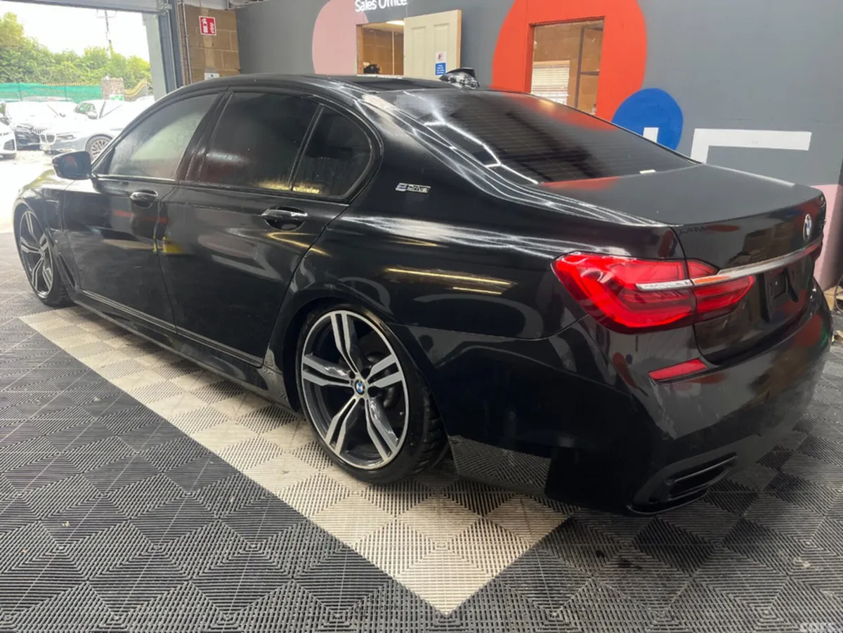 BMW 7-Series Saloon, Petrol, 2016, Black