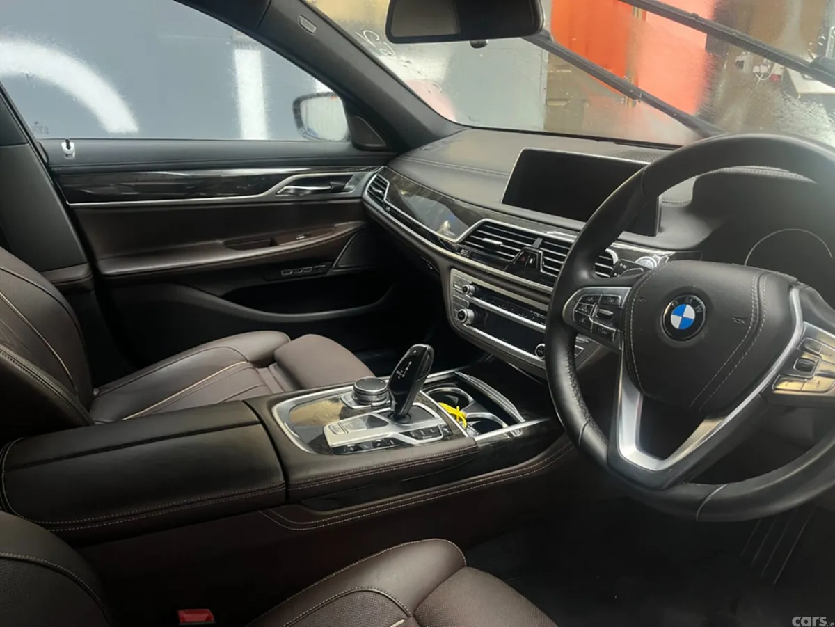 BMW 7-Series Saloon, Petrol, 2016, Black