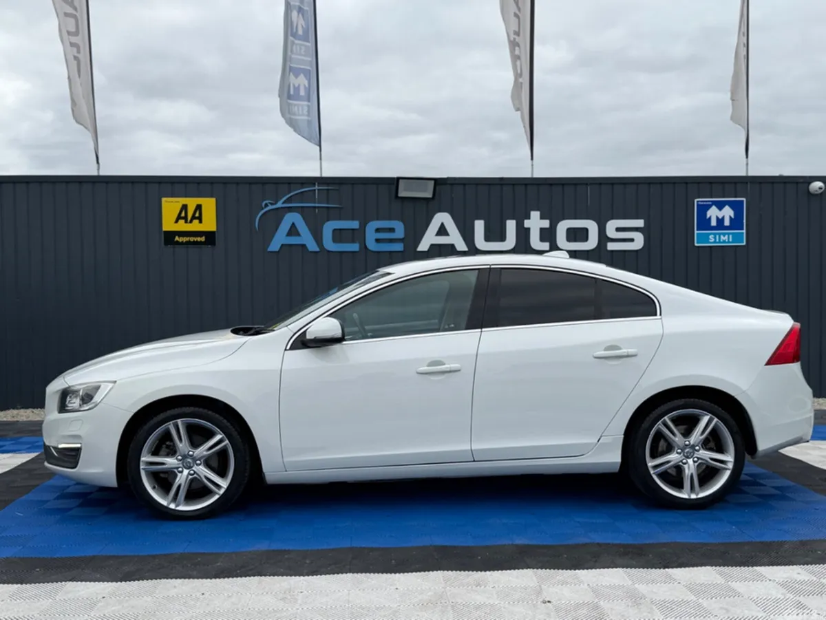 Volvo S60 Saloon, Diesel, 2018, White