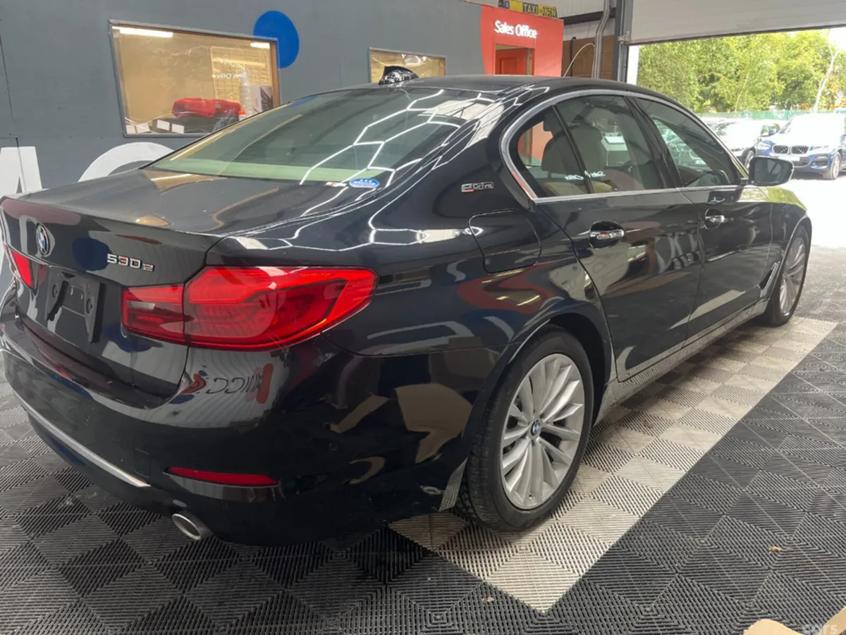 BMW 5-Series Saloon, Petrol, 2018, Black