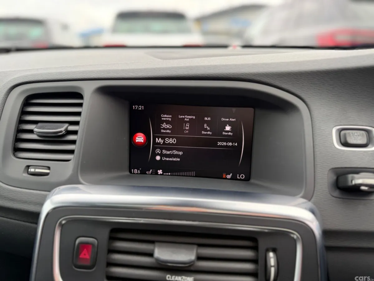 Volvo S60 Saloon, Diesel, 2018, White