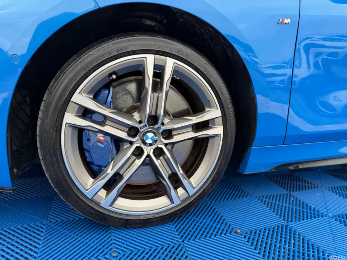 BMW 1-Series Hatchback, Petrol, 2020, Blue