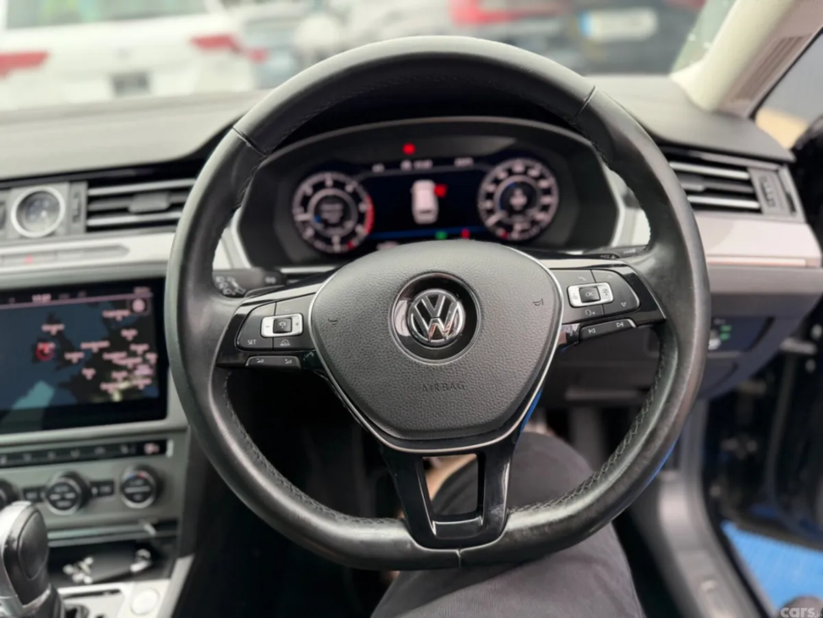 Volkswagen Passat Estate, Diesel, 2019, Black