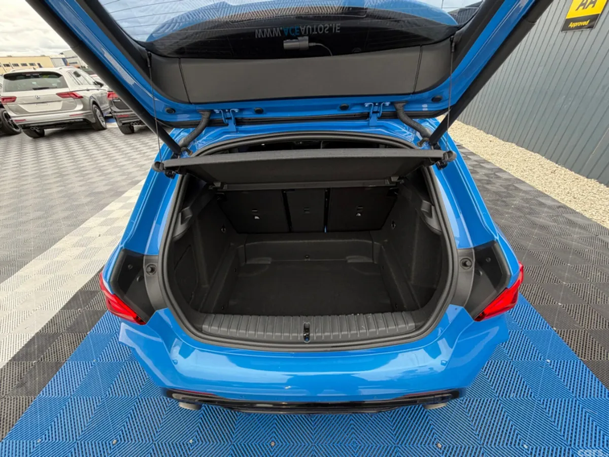 BMW 1-Series Hatchback, Petrol, 2020, Blue