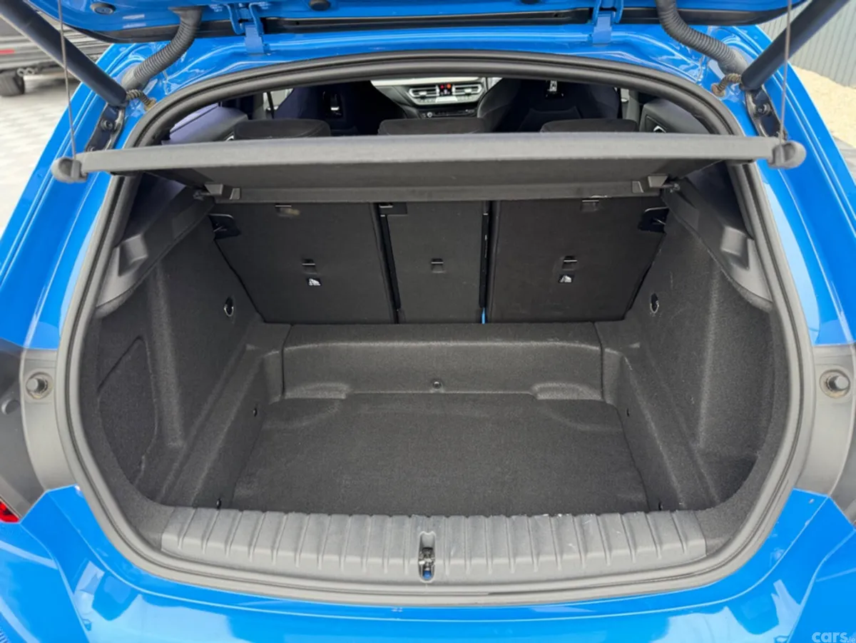BMW 1-Series Hatchback, Petrol, 2020, Blue