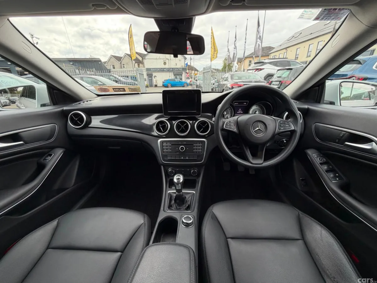 Mercedes-Benz CLA Saloon, Diesel, 2015, Silver