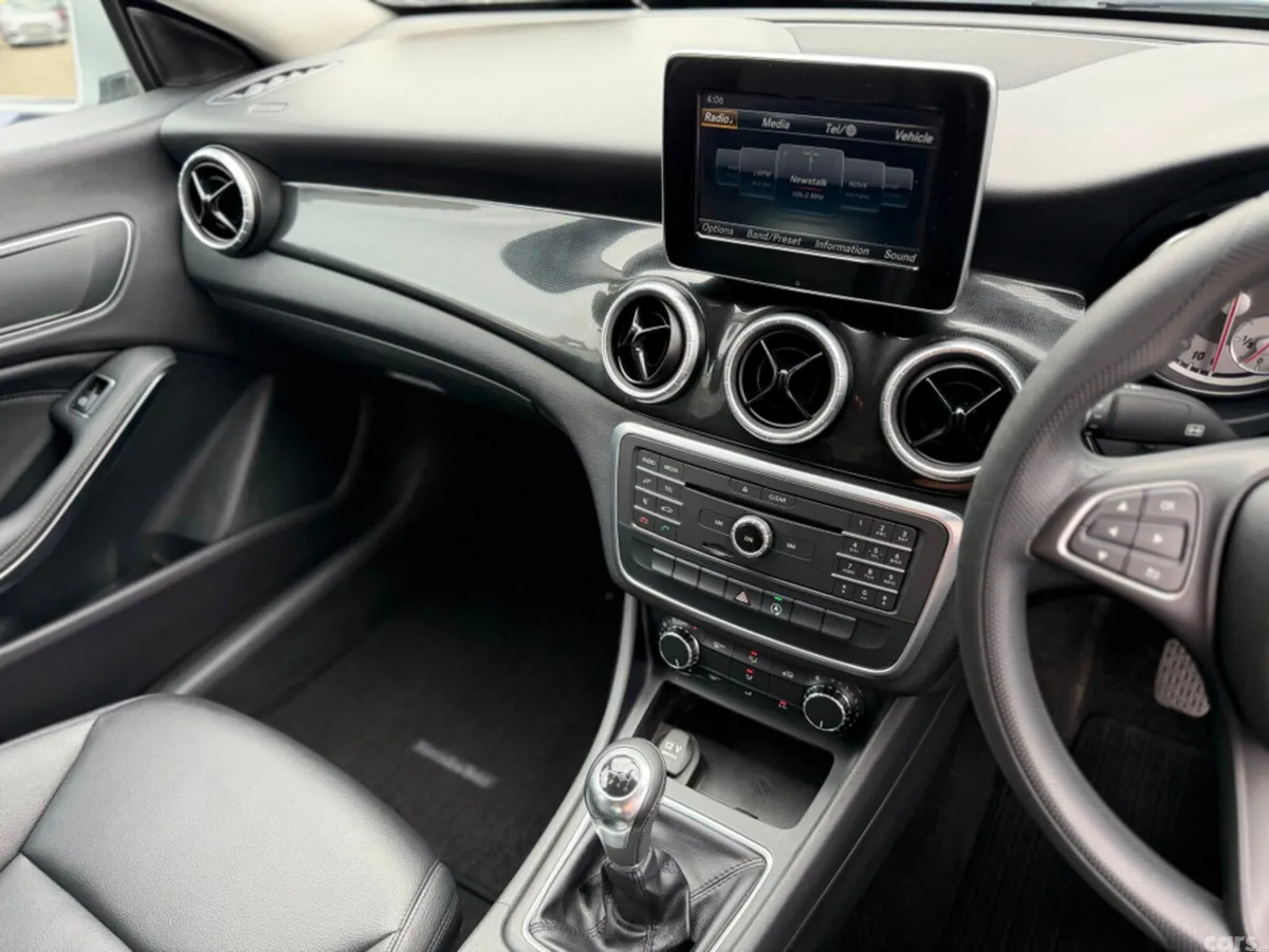 Mercedes-Benz CLA Saloon, Diesel, 2015, Silver