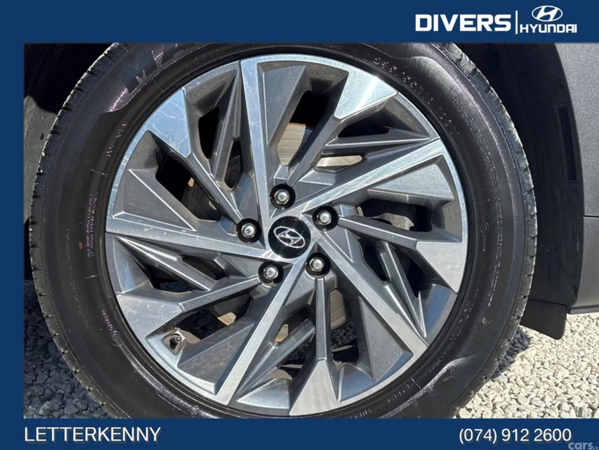 Hyundai Tucson MPV, Diesel, 2022, Red